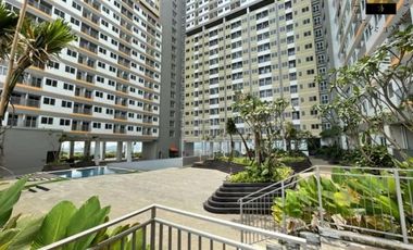 Apartemen 2 Kamar hadap Kolam Renang di Sentul P3.053/22