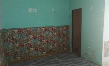 VENTA EN BLOC 2 LOCALES Y DEPARTAMENTO DE 2 AMBIENTES