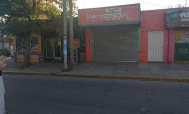 VENTA EN BLOC 2 LOCALES Y DEPARTAMENTO DE 2 AMBIENTES