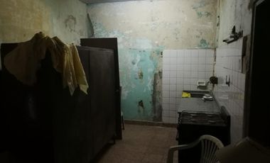 VENTA EN BLOC 2 LOCALES Y DEPARTAMENTO DE 2 AMBIENTES