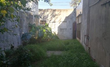 VENTA EN BLOC 2 LOCALES Y DEPARTAMENTO DE 2 AMBIENTES