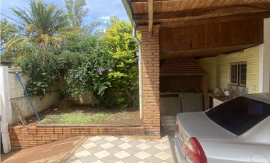 VENDO, excelente vivienda en esquina, Bª Itaembe mini- Posadas Mnes