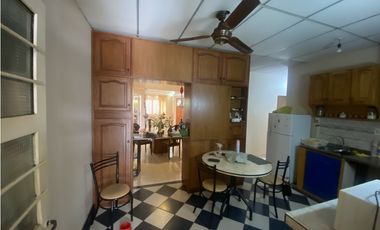 VENDO, excelente vivienda en esquina, Bª Itaembe mini- Posadas Mnes