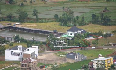 [EAEFAD] 7 Bedroom House for Sale, 446m2 - Sumedang, West Java