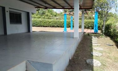 VENDO CASA EN LA CHORRERA GUADALUPE 3R