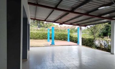 VENDO CASA EN LA CHORRERA GUADALUPE 3R