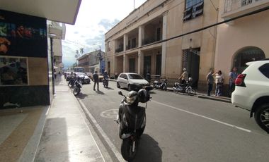 local en arriendo en guadalajara de buga. Cod A11839