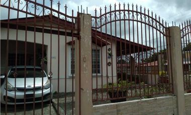 ALQUILER CASA BRISAS DEL GOLF