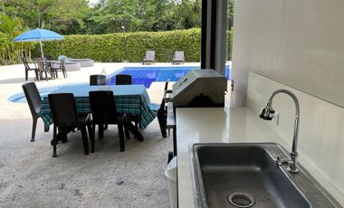 casa en venta en lagos del peñon. Cod V5107