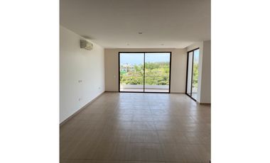 ¡Descubre tu hogar de ensueño en la Urbanización Ciudad del Mar.