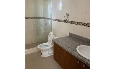 ¡Descubre tu hogar de ensueño en la Urbanización Ciudad del Mar.