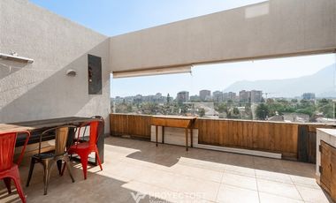 Duplex de 2 Dormitorios y Terraza en Arriendo. en Las Condes