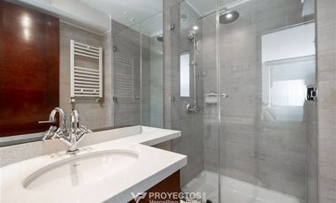 Duplex de 2 Dormitorios y Terraza en Arriendo. en Las Condes