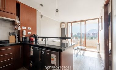 Duplex de 2 Dormitorios y Terraza en Arriendo. en Las Condes