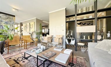 Penthouse Dúplex amoblado con hot tub y terraza privada