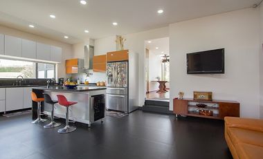 VENTA de CASAS en LA CALERA