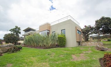 VENTA de CASAS en LA CALERA