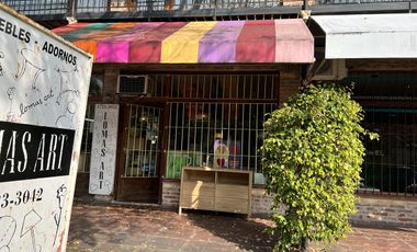 VENTA DE LOCAL EN LAS LOMAS DE SAN ISIDRO