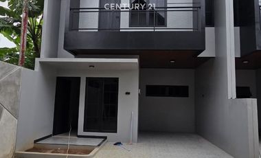 Dijual Rumah Tersedia 4 Unit Strategis Harga Menarik Di Parung
