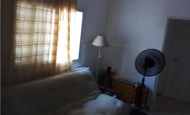 VENTA CASA CON LOCAL Y DEPARTAMENTO, QUINCHO Y PARQUE