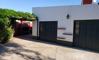 Excelente casa céntrica en La Carolina, Ing. Allan, Fcio. Varela