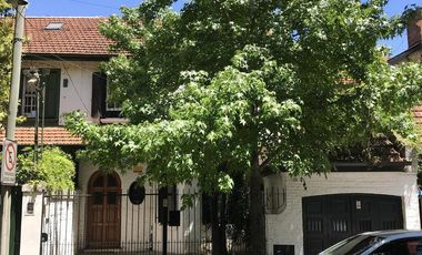 Casa - Olivos-Vias/Maipu