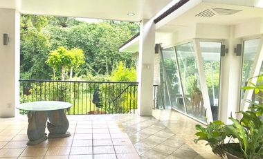 Rush Sale 5 BR Vacation Home Las Haciendas Laurel Batangas