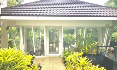 Rush Sale 5 BR Vacation Home Las Haciendas Laurel Batangas