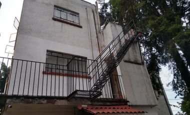Casa en Venta en Colonia Claveria, Azcapotzalco, CDMX.