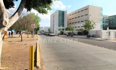 SANTA MARIA DEL REFUGIO: ESPLENDIDO TERRENO USO COMERCIAL, CON GRAN UBICACION. .