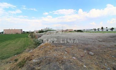 SANTA MARIA DEL REFUGIO: ESPLENDIDO TERRENO USO COMERCIAL, CON GRAN UBICACION. .