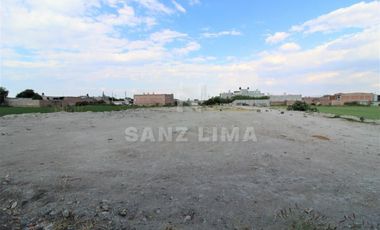 SANTA MARIA DEL REFUGIO: ESPLENDIDO TERRENO USO COMERCIAL, CON GRAN UBICACION. .