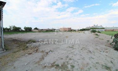 SANTA MARIA DEL REFUGIO: ESPLENDIDO TERRENO USO COMERCIAL, CON GRAN UBICACION. .