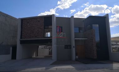 Casa Venta Bosque Real 6,200,000 Fabcar R138