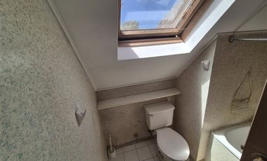 Casa en arriendo de 6 dorm. en Los Angeles