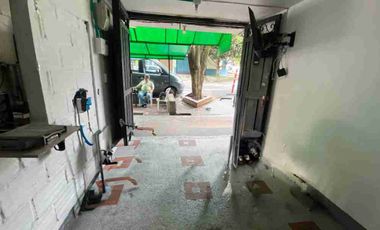 local en arriendo en barrio cristobal. Cod A60891