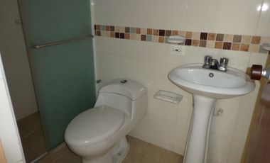 COD. 5872 - SE VENDE APARTAMENTO - BARRIO: LA AURORA