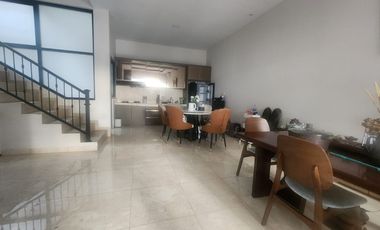 DIJUAL RUMAH 3 LANTAI DI PANCORAN TIMUR