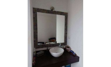 casa de venta en urbanización zona sur de manta