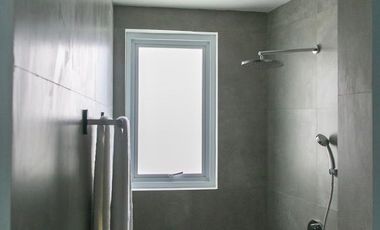 Leasehold - Profitable Turnkey Hostel for Sale in Prime Canggu - 7 Minutes to Batu Bolong Beach, Canggu, Bali