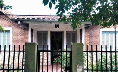 VENDO CASA ANISACATE - CON ESCRITURA - 1100 m2 TERRENO