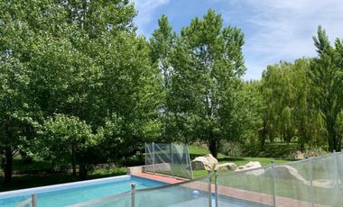 Alquiler Increible Casa en Rumenco