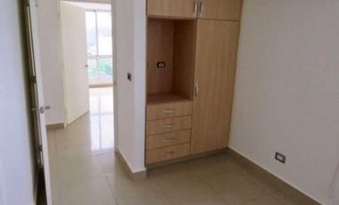 VENDO APARTAMENTO AMOBLADO EN PH ROKAS PARK 3 REC