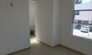 CASA EN FRESNOS TRES MARIAS