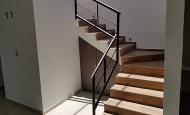 CASA EN FRESNOS TRES MARIAS