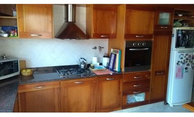 CHALET 4 AMB GARAGE DOBLE , PARQUE Y GRAN QUINCHO
