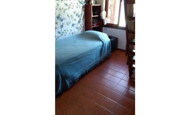 CHALET 4 AMB GARAGE DOBLE , PARQUE Y GRAN QUINCHO