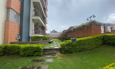 VENTA APARTAMENTO EN CAÑAVERAL CERCA DEL CLUB CAMPESTRE. Cod V8738