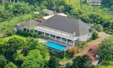 DIJUAL BANGUNAN LUAS / VILLA MEWAH di HAMBALANG / SENTUL, BOGOR