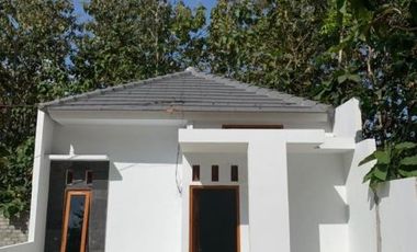 BELI SEKARANG RUMAH MURAH DEKAT WISATA TAHURA GUNUNG KIDUL